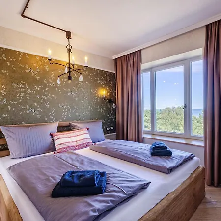 Appartement Prora - Penthouse Mit Strandkorb Am Strand- Camelot Dachterrasse